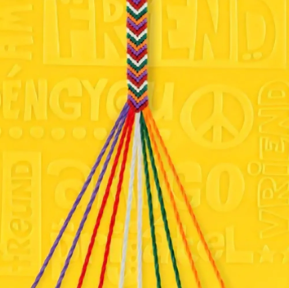 NIB Firendship Bracelet Making Kit Pre-Cut Threads, Portable Loom with Storage